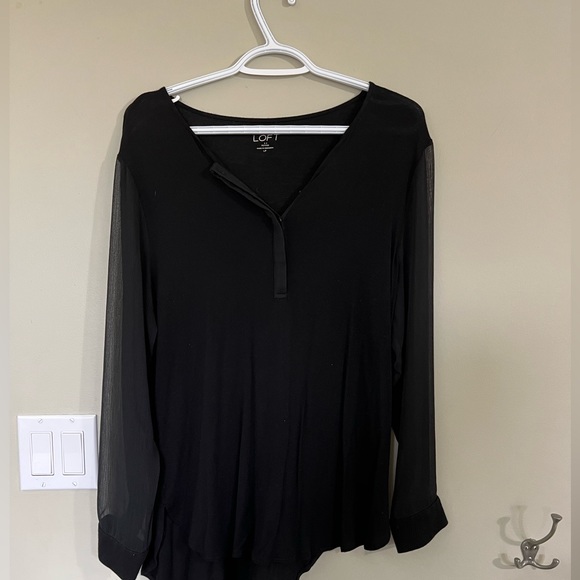 Loft Black Sheer Top Size L Petite - Picture 1 of 3